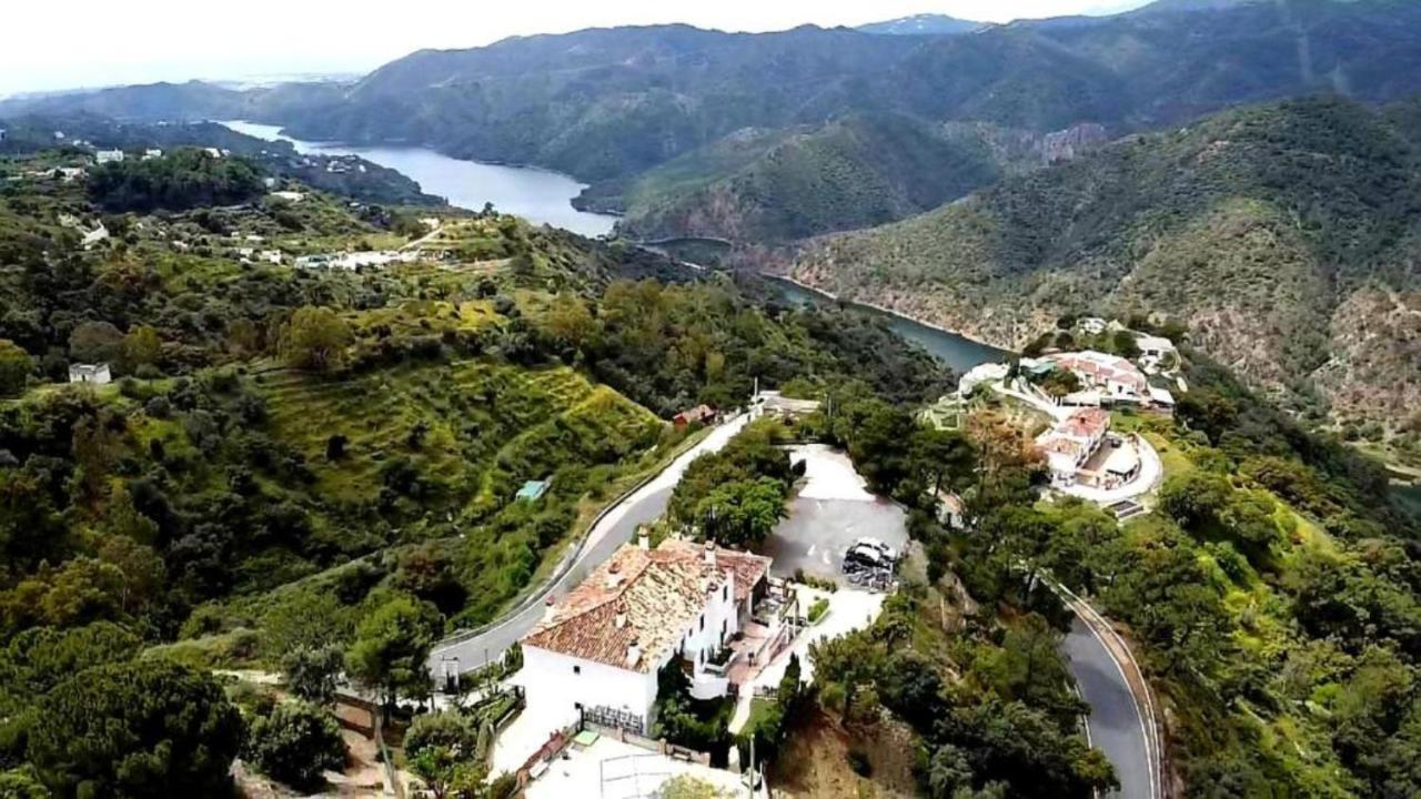 Hotel Rural Los Jarales อิสตาน ภายนอก รูปภาพ