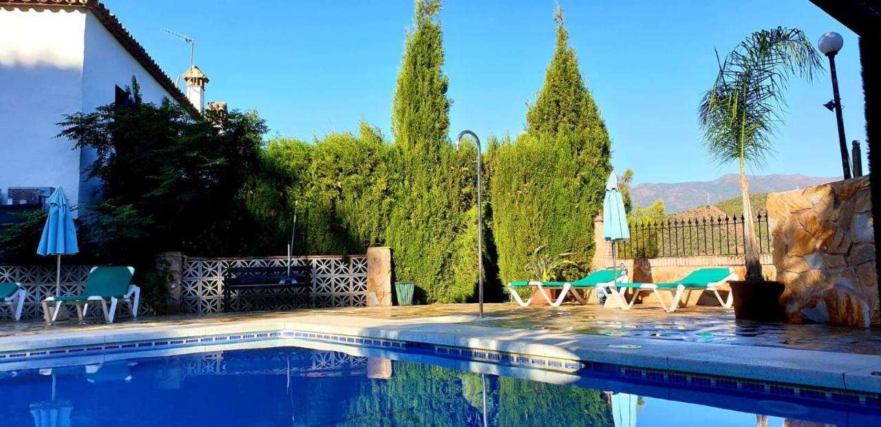 Hotel Rural Los Jarales อิสตาน ภายนอก รูปภาพ
