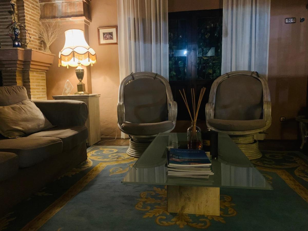 Hotel Rural Los Jarales อิสตาน ภายนอก รูปภาพ